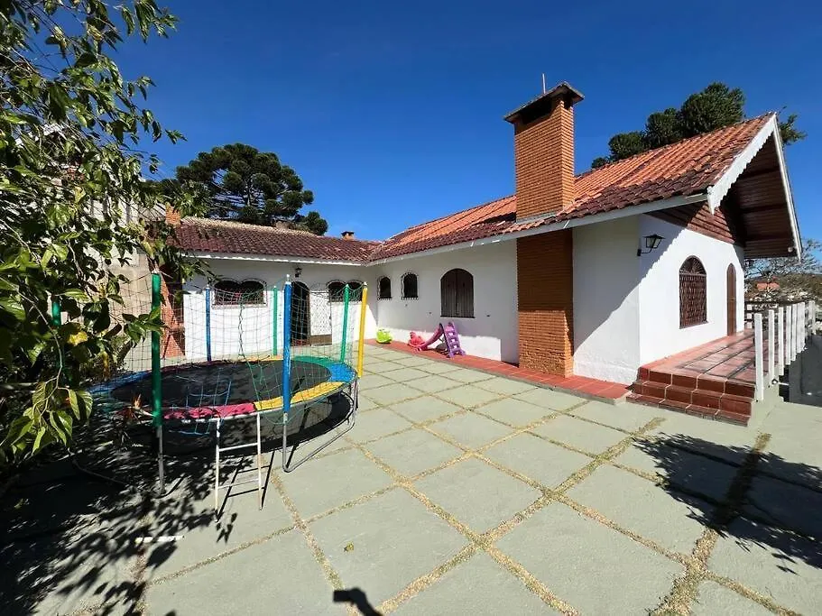 بيت للعطل فيلا Casa Da Vovo Em Campos do Jordão البرازيل
